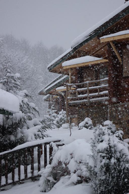สเฟนดามอส วูเดน วิลเลจ Hotel Naousa  ภายนอก รูปภาพ